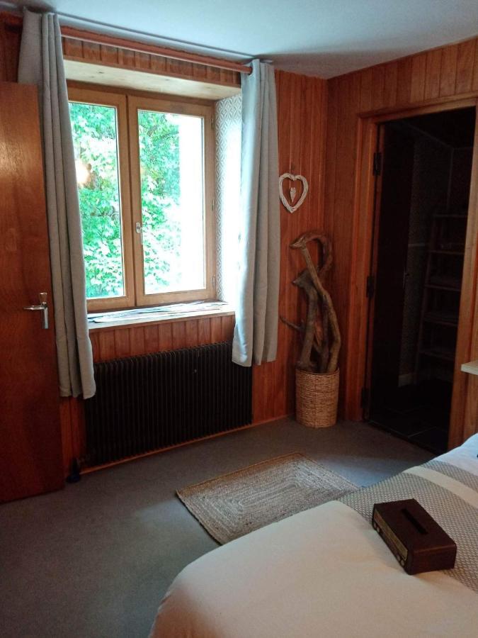 Bed and Breakfast Les P'Tites Pistes Chaux-des-Pres Экстерьер фото
